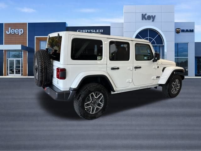 2025 Jeep Wrangler 4-Door Sahara - Photo 9