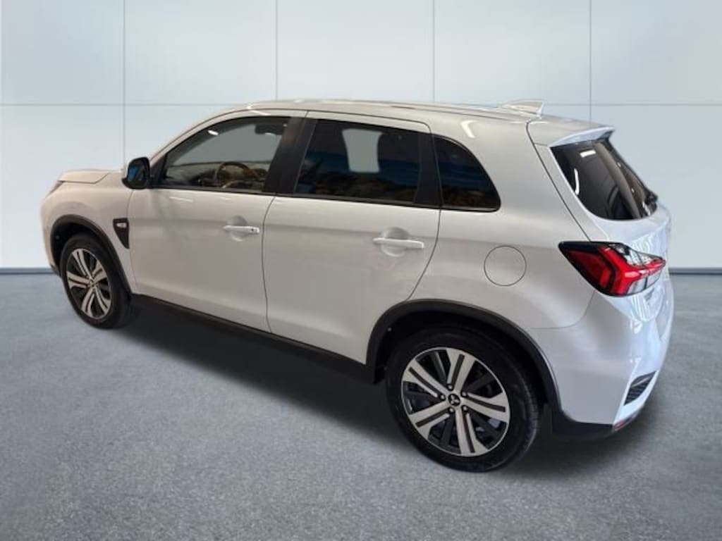 Used 2024 Mitsubishi Outlander Sport 2.0 ES SUV