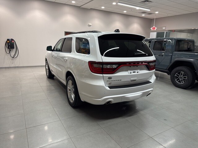 2023 Dodge Durango GT Plus photo 3