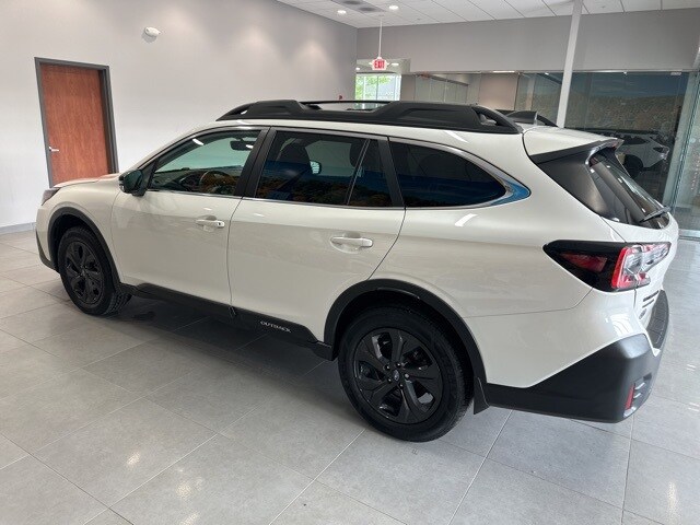 2022 Subaru Outback Onyx Edition XT photo 4