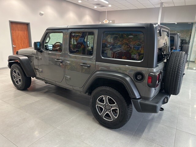 2022 Jeep Wrangler Unlimited Sport S photo 3