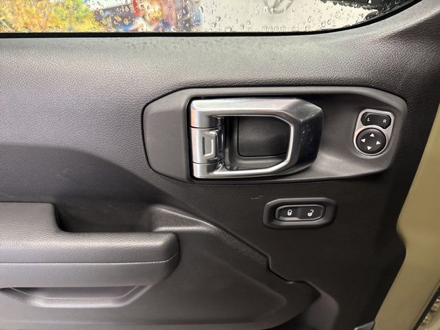 2026 Jeep Wrangler 4-Door Willys - Photo 21