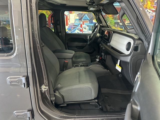 2025 Jeep Wrangler 4-Door Sport S - Photo 53