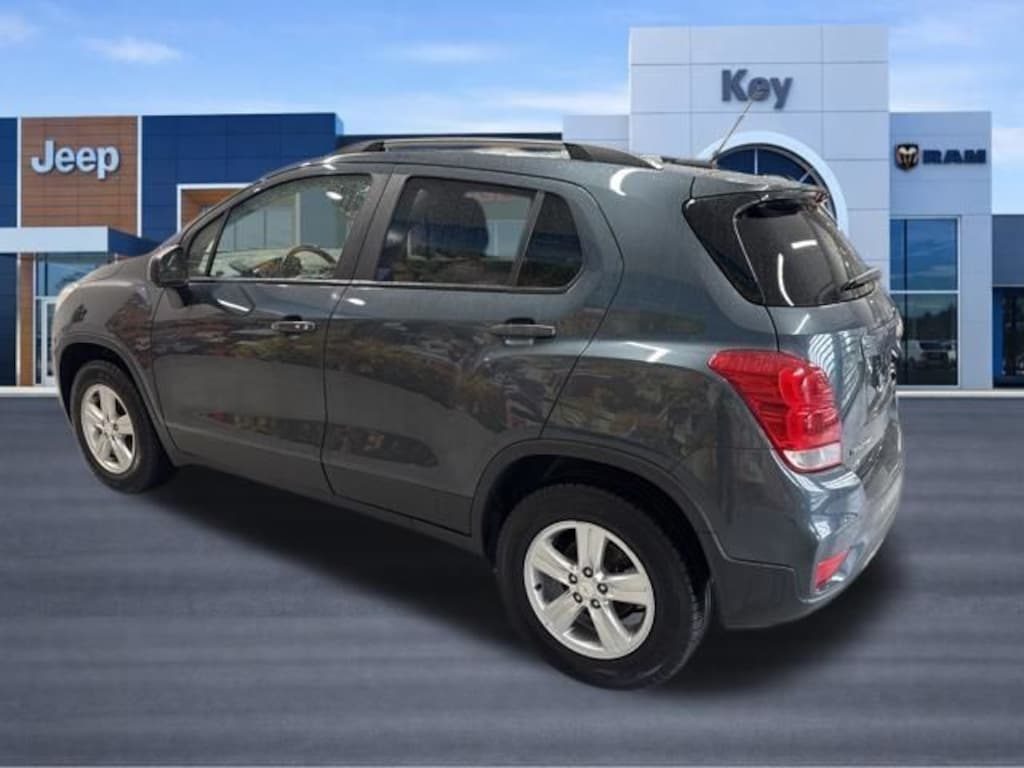 Used 2022 Chevrolet Trax LT SUV