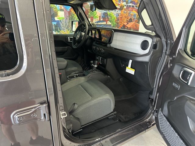 2025 Jeep Wrangler 4-Door Sport S - Photo 52