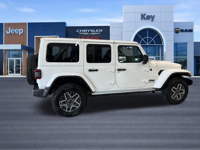2025 Jeep Wrangler 4-Door Sahara - Photo 10