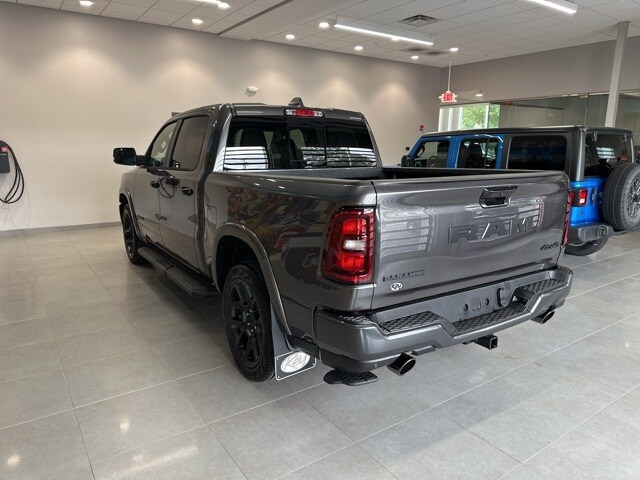 2026 Ram 1500 Laramie photo 2
