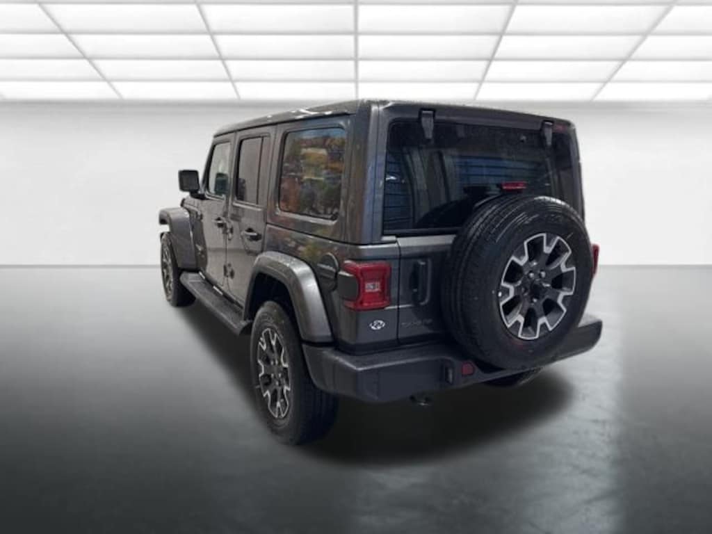 New 2026 Jeep Wrangler Sahara Sport Utility