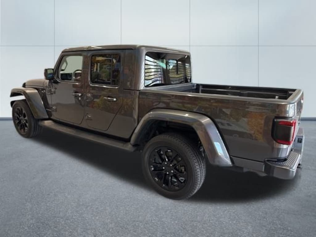 Used 2021 Jeep Gladiator High Altitude Truck