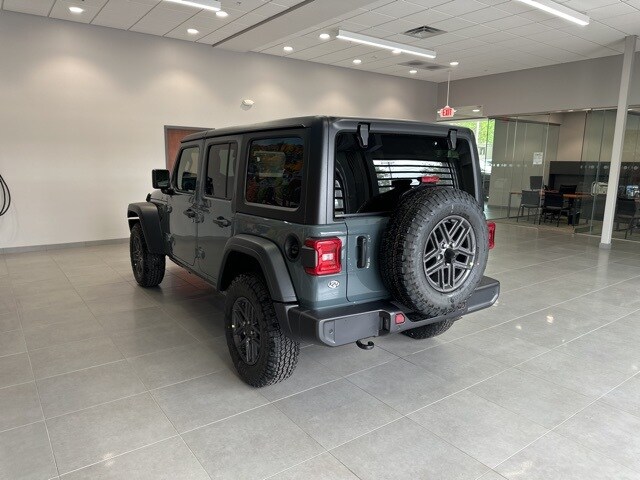 2025 Jeep Wrangler Sport S photo 3