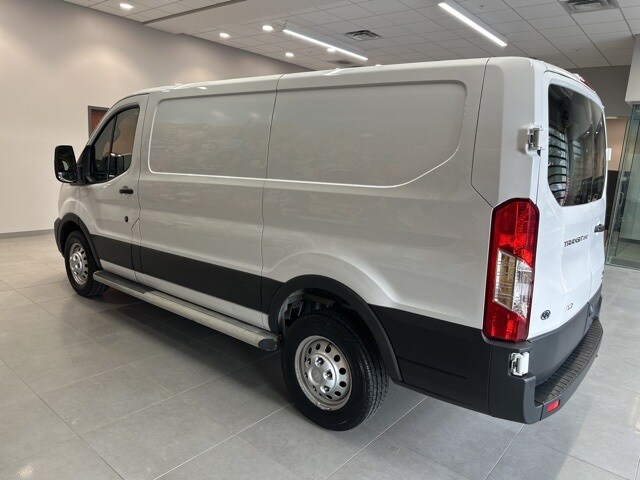 2023 Ford Transit photo 4