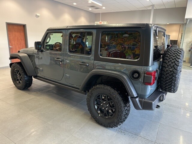2025 Jeep Wrangler Willys photo 4