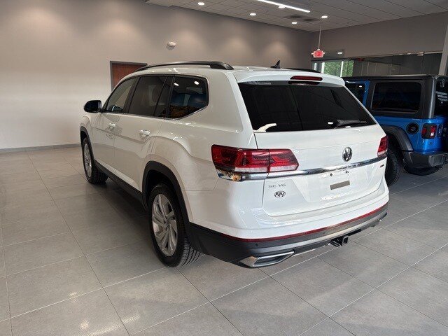 2022 Volkswagen Atlas V6 SE Technology photo 2