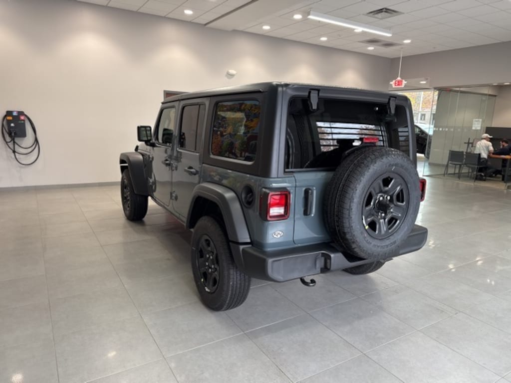 New 2026 Jeep Wrangler Sport Sport Utility