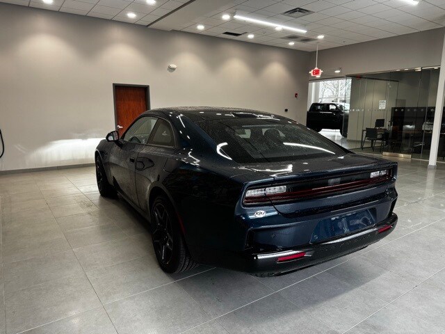 2024 Dodge Charger R/T photo 3