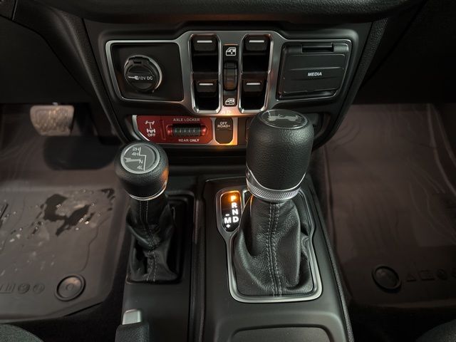 2026 Jeep Wrangler 4-Door Willys - Photo 29