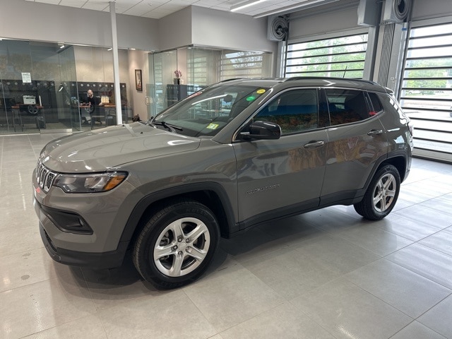 Used 2024 Jeep Compass Latitude with VIN 3C4NJDBNXRT598813 for sale in Rochester, NH