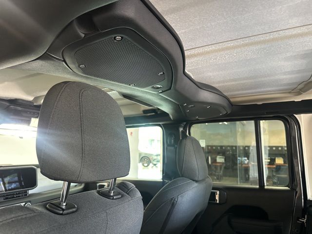 2025 Jeep Wrangler 4-Door Sport S - Photo 39