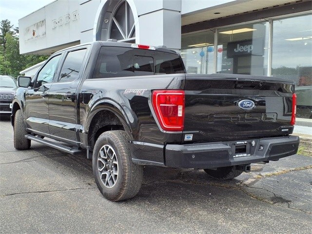 2023 Ford F-150 XLT photo 3