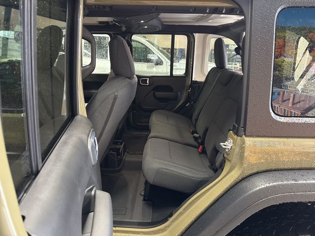 2026 Jeep Wrangler 4-Door Willys - Photo 35
