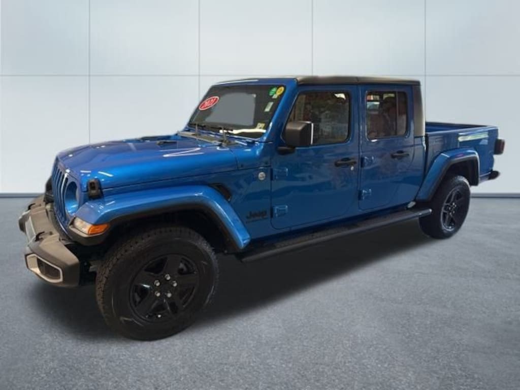 Used 2021 Jeep Gladiator Sport Truck