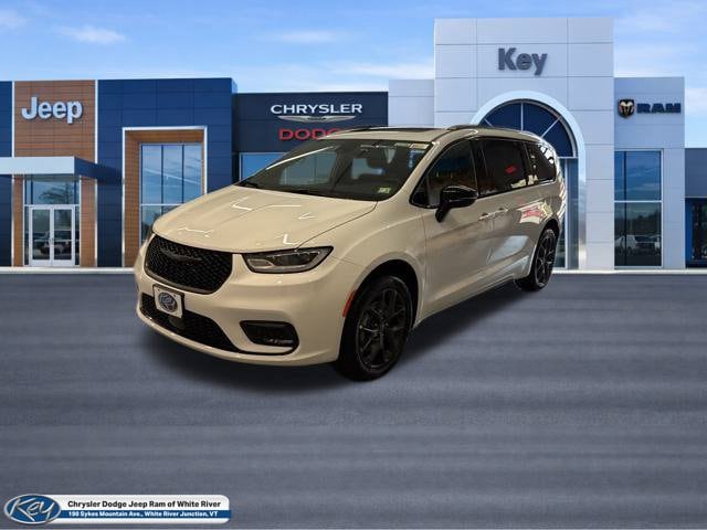 2026 Chrysler Pacifica