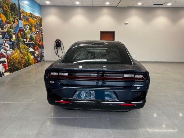 2024 Dodge Charger R/T photo 4