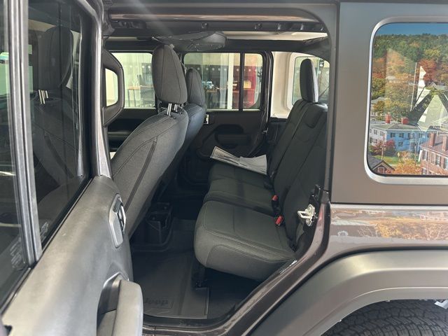 2025 Jeep Wrangler 4-Door Sport S - Photo 38