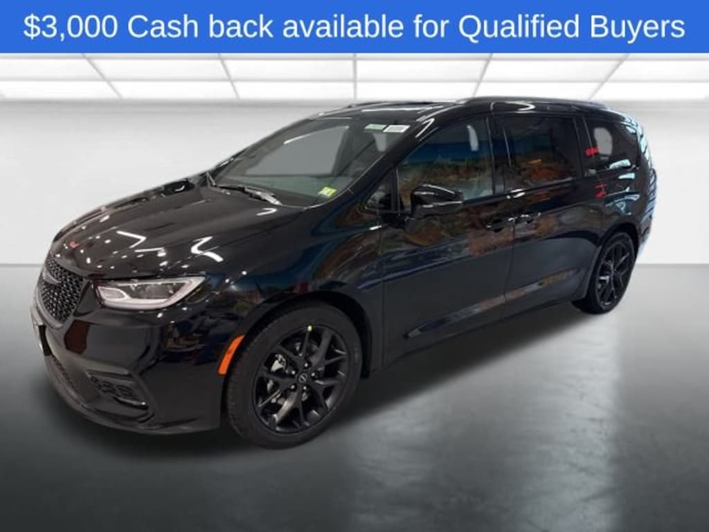 New 2026 Chrysler Pacifica Limited Passenger Van