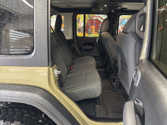 2026 Jeep Wrangler 4-Door Willys - Photo 44