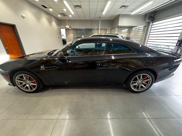 2025 Dodge Charger R/T Scat Pack photo 2