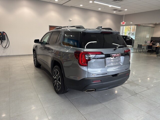 2021 Gmc Acadia SLE photo 2