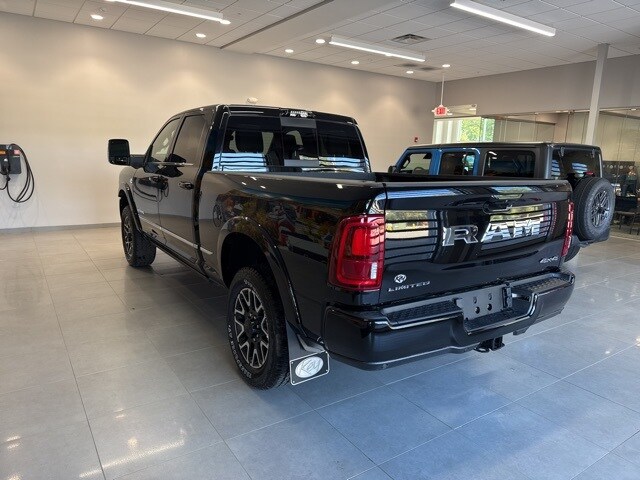 2025 Ram 2500 Limited photo 2