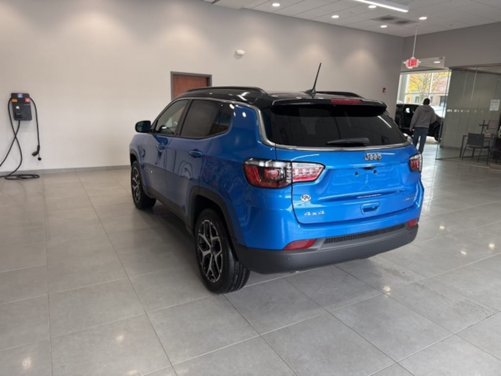 New 2026 Jeep Compass Limited Sport Utility