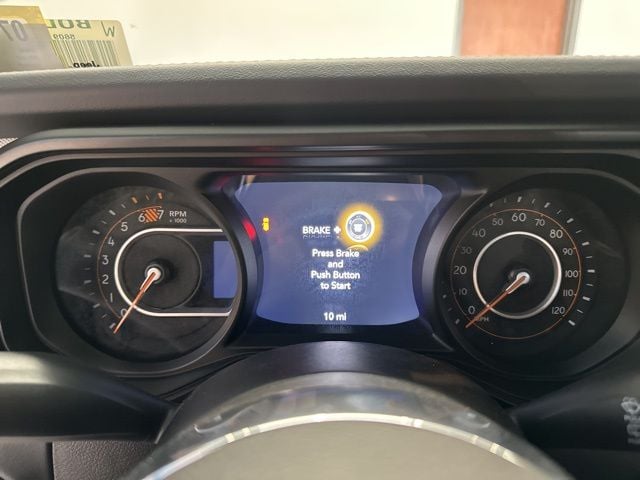 2025 Jeep Wrangler 4-Door Sahara - Photo 32