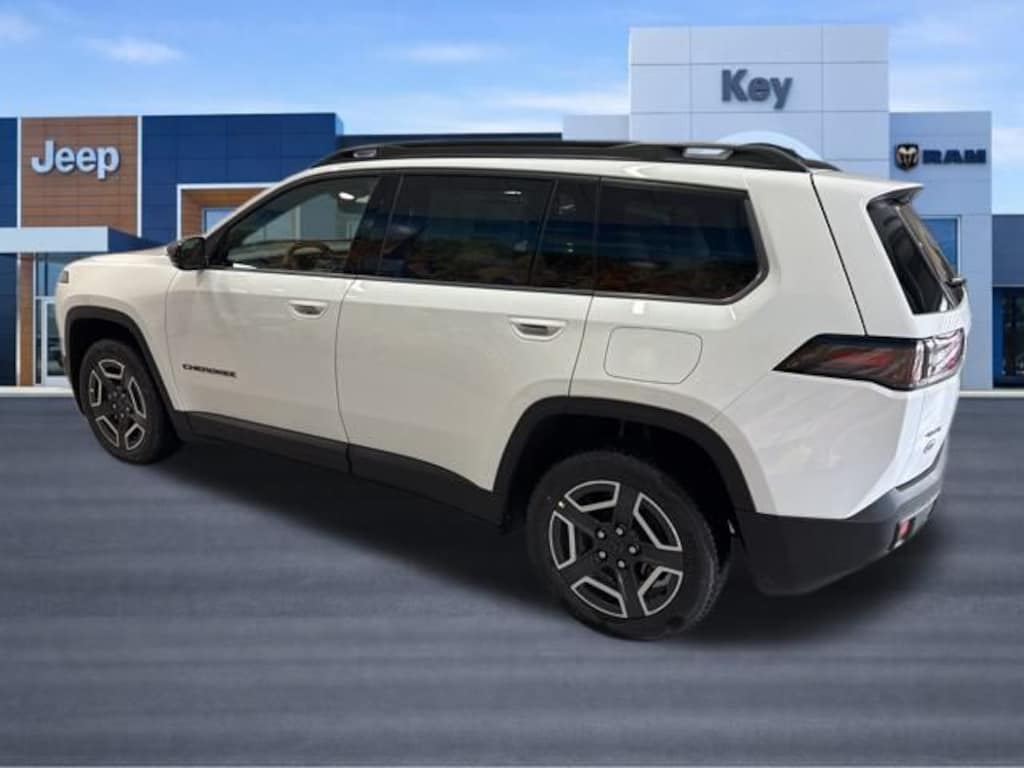 New 2026 Jeep Cherokee Laredo Sport Utility