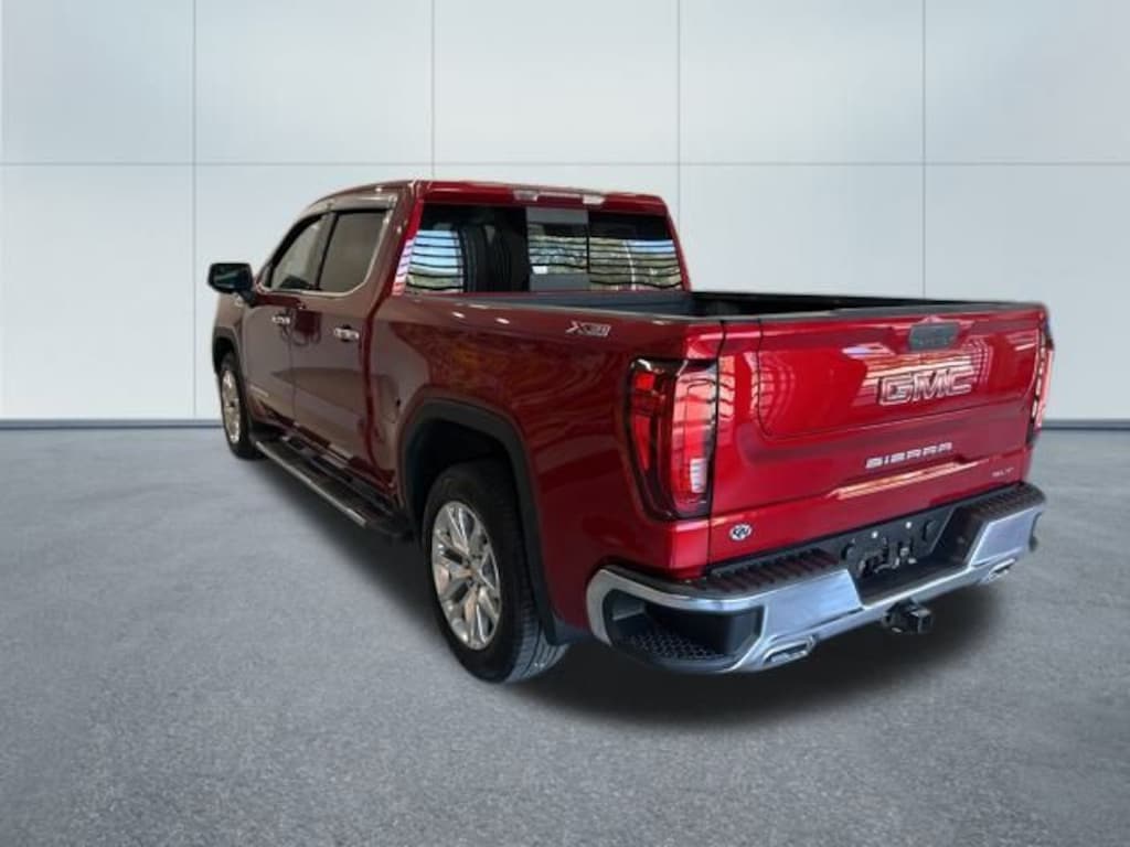 Used 2021 GMC Sierra 1500 SLT Truck