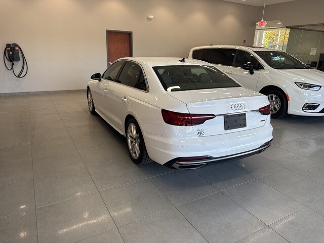 2023 Audi A4 45 S line Premium Plus photo 2