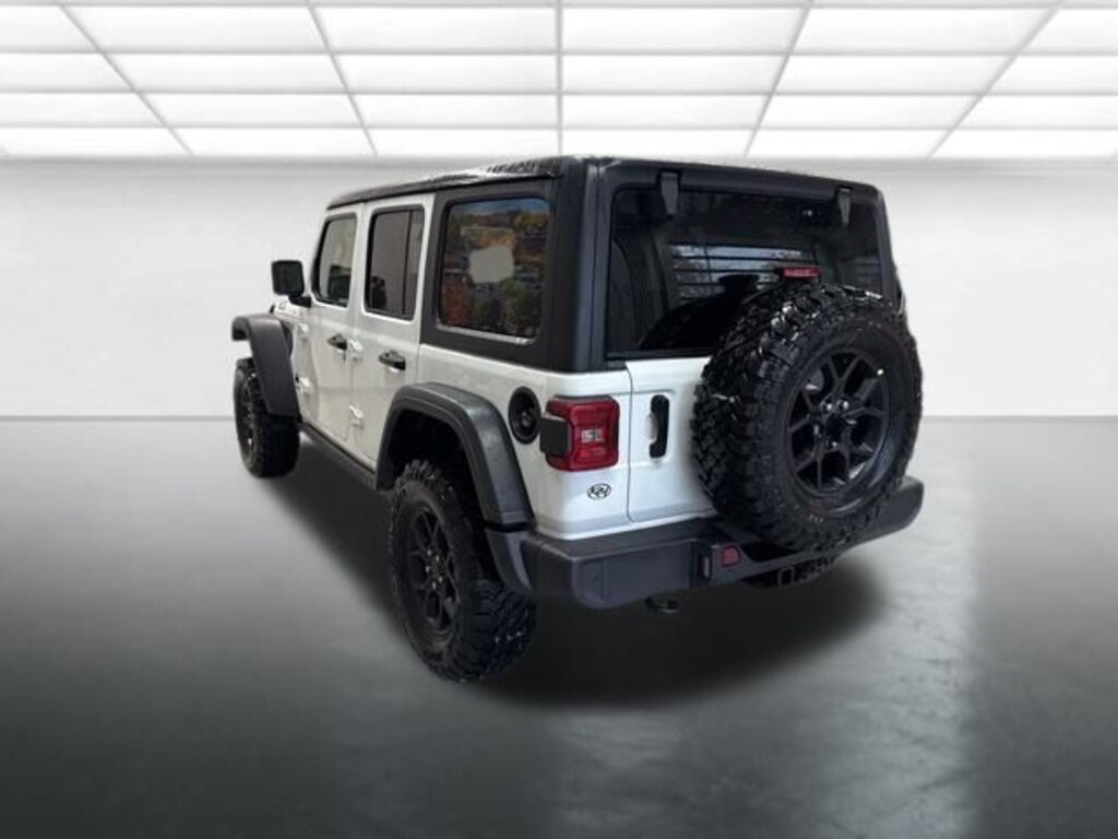 New 2026 Jeep Wrangler Willys Sport Utility