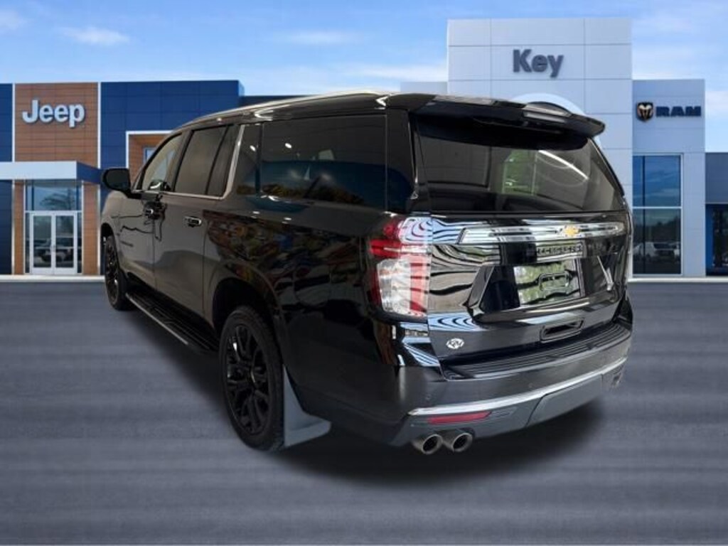 Used 2023 Chevrolet Suburban Premier SUV