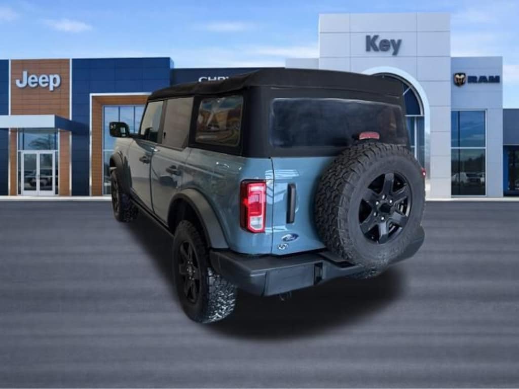 Used 2023 Ford Bronco Black Diamond SUV