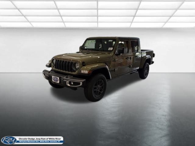 2025 Jeep Gladiator Pickup 