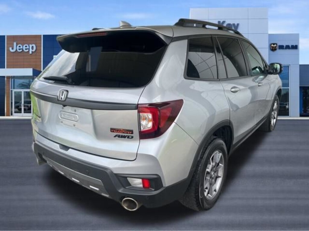 Used 2023 Honda Passport TrailSport SUV