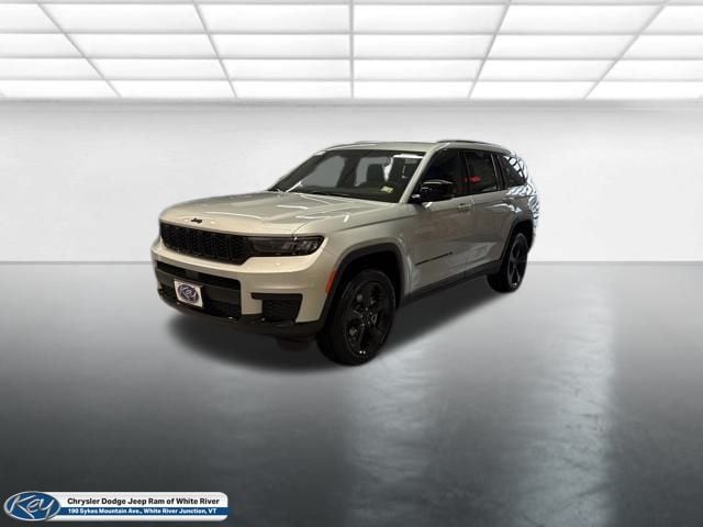 2025 Jeep Grand Cherokee L Altitude's photo