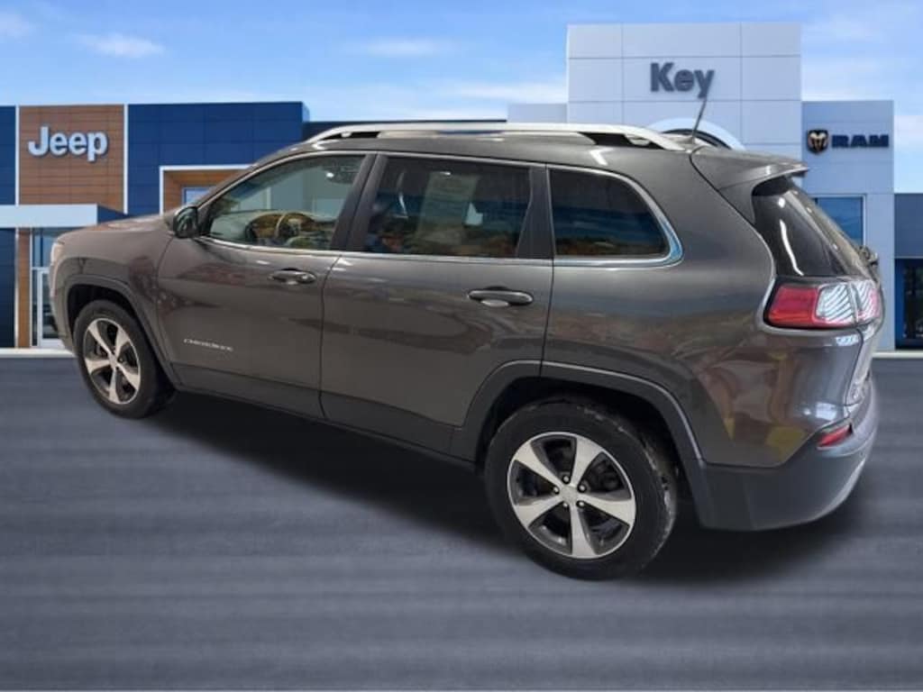 Used 2019 Jeep Cherokee Limited SUV
