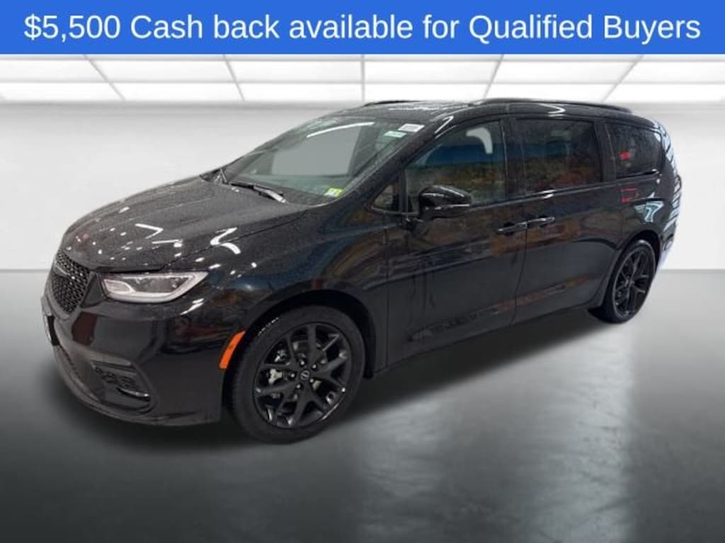 New 2026 Chrysler Pacifica Select Passenger Van