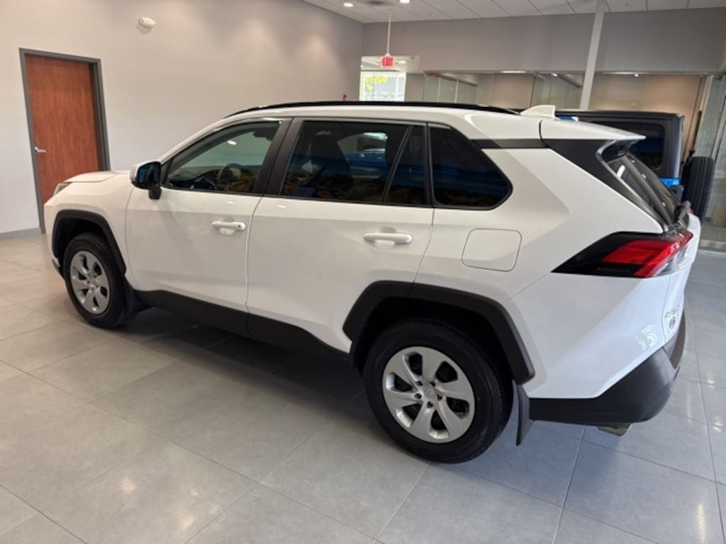 Used 2019 Toyota RAV4 LE SUV