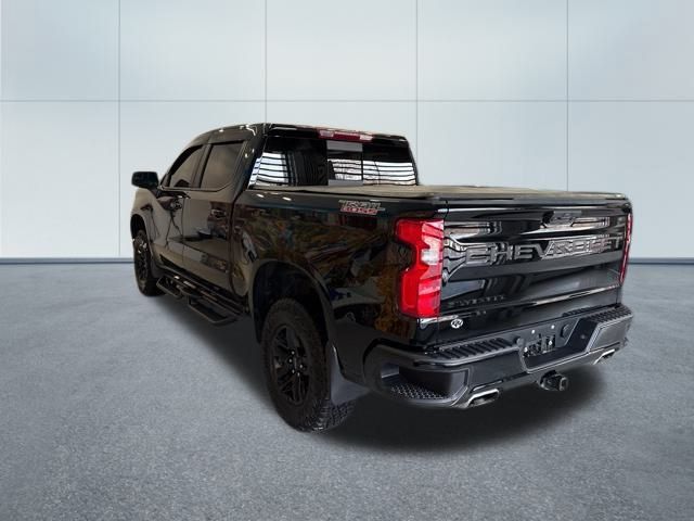 2024 Chevrolet Silverado 1500 LT Trail Boss photo 3