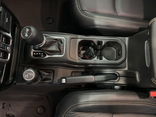 2025 Jeep Wrangler 4-Door Sahara - Photo 35