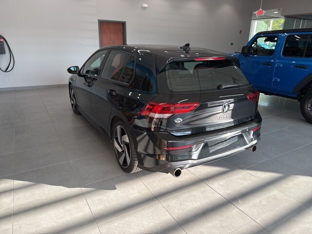 2024 Volkswagen Golf GTI S photo 2